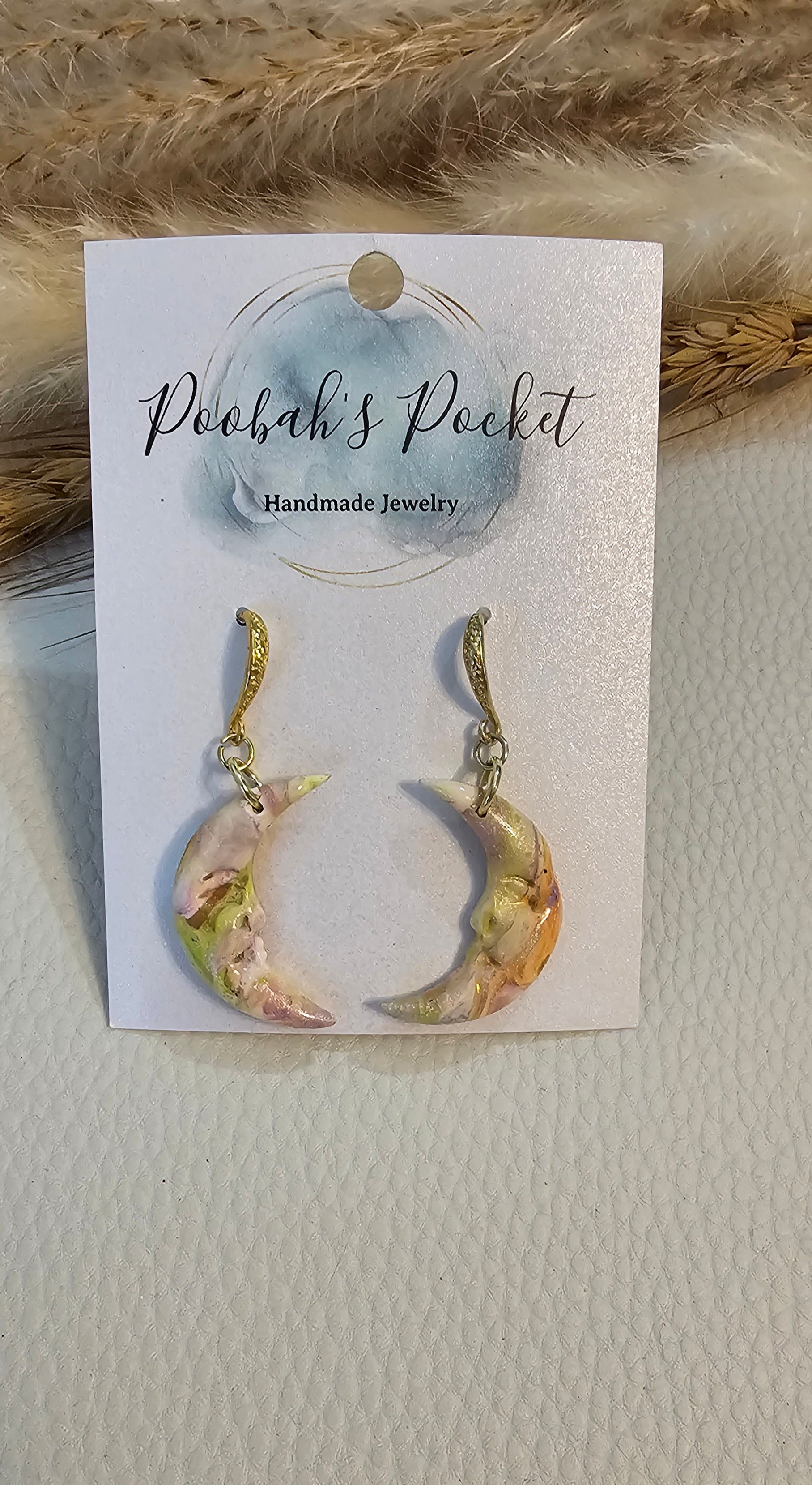 crescent moon shape earrings